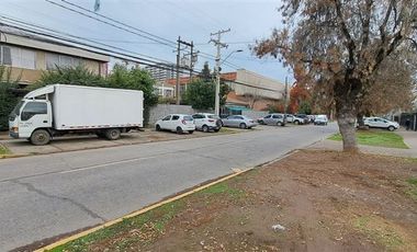 Bodega en Arriendo en Las Dalias con Los Avellanos
