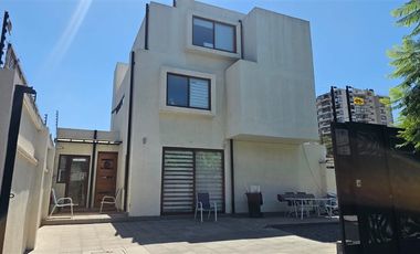Casa en Arriendo en Vaticano 4050