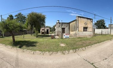Venta casa antigüa con gran terreno - Humboldt