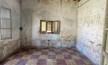 Venta casa antigüa con gran terreno - Humboldt