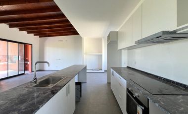 CASA EN VENTA LOBOS 3 DORMITORIOS LA FEDERALA