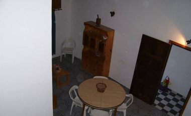 LOCAL EN VENTA +  2 DEPARTAMENTOS EN LA PLATA