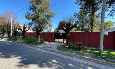 VENTA CASA 6 AMB EN LOTE 1116M2 - ADOLFO SOURDEUX