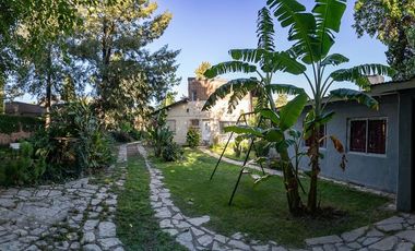 VENTA CASA 6 AMB EN LOTE 1116M2 - ADOLFO SOURDEUX