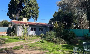 VENTA CASA 6 AMB EN LOTE 1116M2 - ADOLFO SOURDEUX