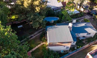 VENTA CASA 6 AMB EN LOTE 1116M2 - ADOLFO SOURDEUX