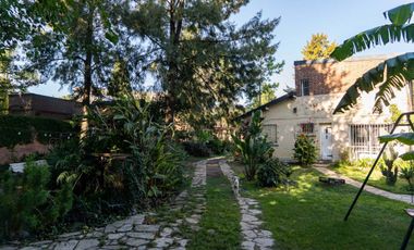 VENTA CASA 6 AMB EN LOTE 1116M2 - ADOLFO SOURDEUX
