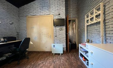 VENTA CASA 6 AMB EN LOTE 1116M2 - ADOLFO SOURDEUX