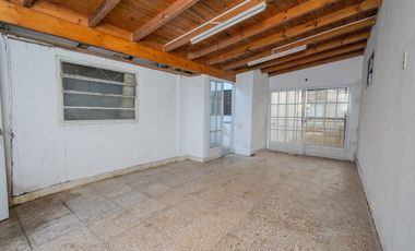 VENTA CASA 3 AMBIENTES GUERNICA LOTE PROPIO 10 X30