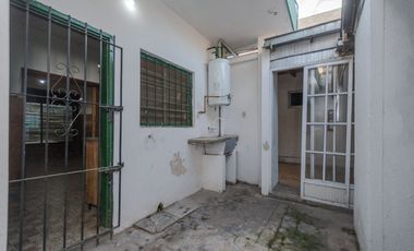 VENTA CASA 3 AMBIENTES GUERNICA LOTE PROPIO 10 X30