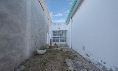 VENTA CASA 3 AMBIENTES GUERNICA LOTE PROPIO 10 X30