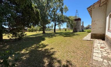 CASA QUINTA EN VENTA EN BRAGADO CON GALPON