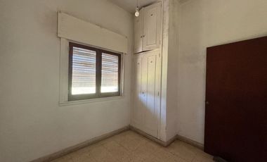 CASA QUINTA EN VENTA EN BRAGADO CON GALPON