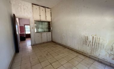 CASA QUINTA EN VENTA EN BRAGADO CON GALPON