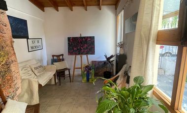 CASA EN VENTA EN BRAGADO CON QUINCHO