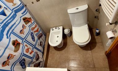 VENTA CASA 3 AMB CON GRAN PARQUE EN BALCARCE