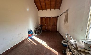 VENTA CASA 4 AMB EN MECHONGUE ,GENERAL ALVARADO