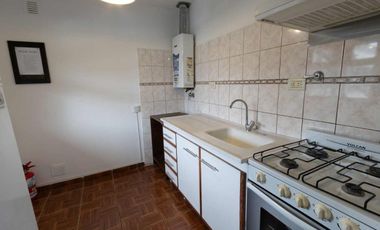 ALQUILER DE CASA 3 DORM./ B° MIRADOR DEL OLIVIA