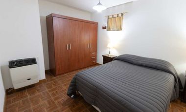 ALQUILER DE CASA 3 DORM./ B° MIRADOR DEL OLIVIA