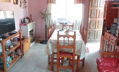 HERMOSA CASA EN TORTUGUITAS. AMPLIO PARQUE.