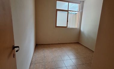 CASA DE 3 DORMITORIOS, SEXTA SECCIÓN, MENDOZA