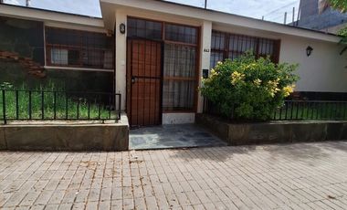 CASA DE 3 DORMITORIOS, SEXTA SECCIÓN, MENDOZA
