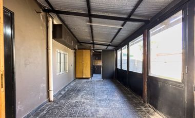 CASA EN VENTA ALEJANDRO KORN CON PILETA