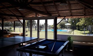 Quinta 5 ambientes en venta Magdalena pileta
