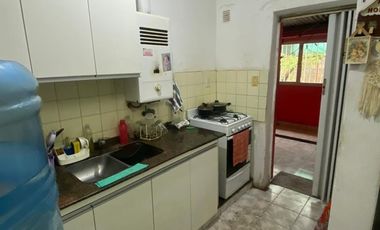 VENTA CASA 3 DORMITORIOS - BARRIO BOUCHARD
