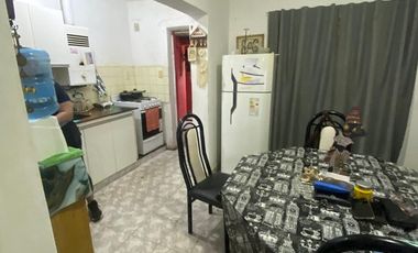 VENTA CASA 3 DORMITORIOS - BARRIO BOUCHARD