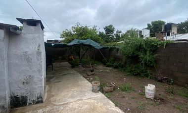 VENTA CASA 3 DORMITORIOS - BARRIO BOUCHARD