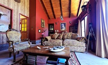 Casa en Arriendo en Condominio Lagunitas