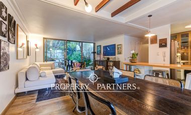 Exclusivo departamento en arriendo con patio privado en El Golf, Las Condes