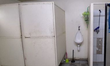 Se arrienda taller mecánico totalmente equipado