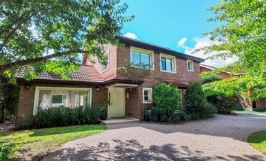 VENTA CASA - CLUB DE CAMPO PUEYRREDON PILAR
