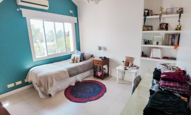 VENTA CASA - CLUB DE CAMPO PUEYRREDON PILAR