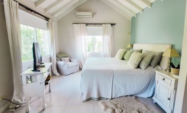 VENTA CASA - CLUB DE CAMPO PUEYRREDON PILAR
