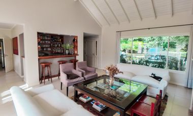 VENTA CASA - CLUB DE CAMPO PUEYRREDON PILAR
