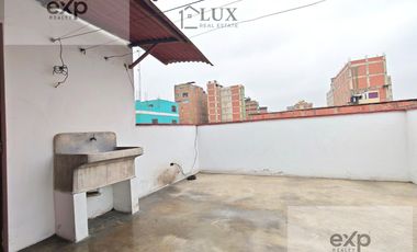 Departamento de 3 pisos en Centro de Lima por Mercado Central