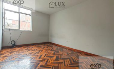 Departamento de 3 pisos en Centro de Lima por Mercado Central