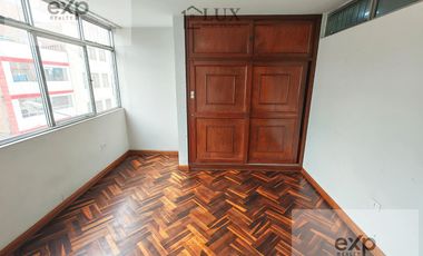 Departamento de 3 pisos en Centro de Lima por Mercado Central
