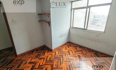 Departamento de 3 pisos en Centro de Lima por Mercado Central