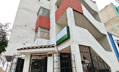 Departamento de 3 pisos en Centro de Lima por Mercado Central