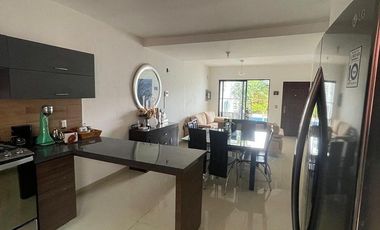 CASA AMUEBLADA EN RENTA EN PLAN DE AYALA