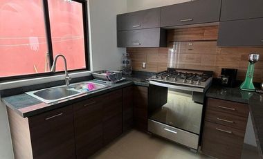 CASA AMUEBLADA EN RENTA EN PLAN DE AYALA