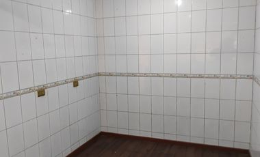 AMPLIA CASA SOLIDA QUINTA NORMAL