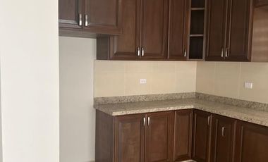 CASA EN RENTA EN  SALTILLO