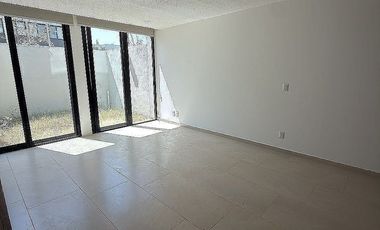 DEPARTAMENTO EN RENTA EN PLANTA BAJA EN JURICA, QUERETARO