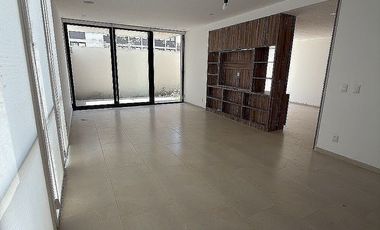 DEPARTAMENTO EN RENTA EN PLANTA BAJA EN JURICA, QUERETARO