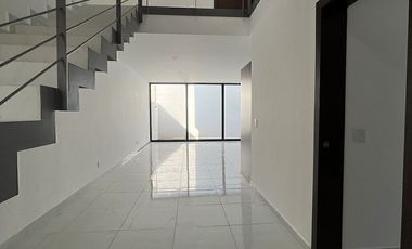 Casa en Renta en Coto Abeto, Parques Vallarta, Zapopan